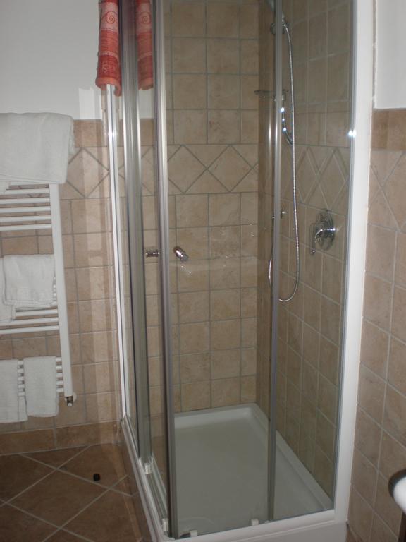 Orchidea Selvatica B&B Levice Δωμάτιο φωτογραφία